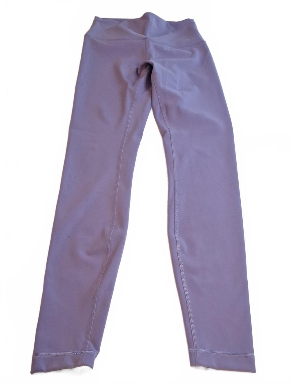 #927 Lululemon leggings size 4